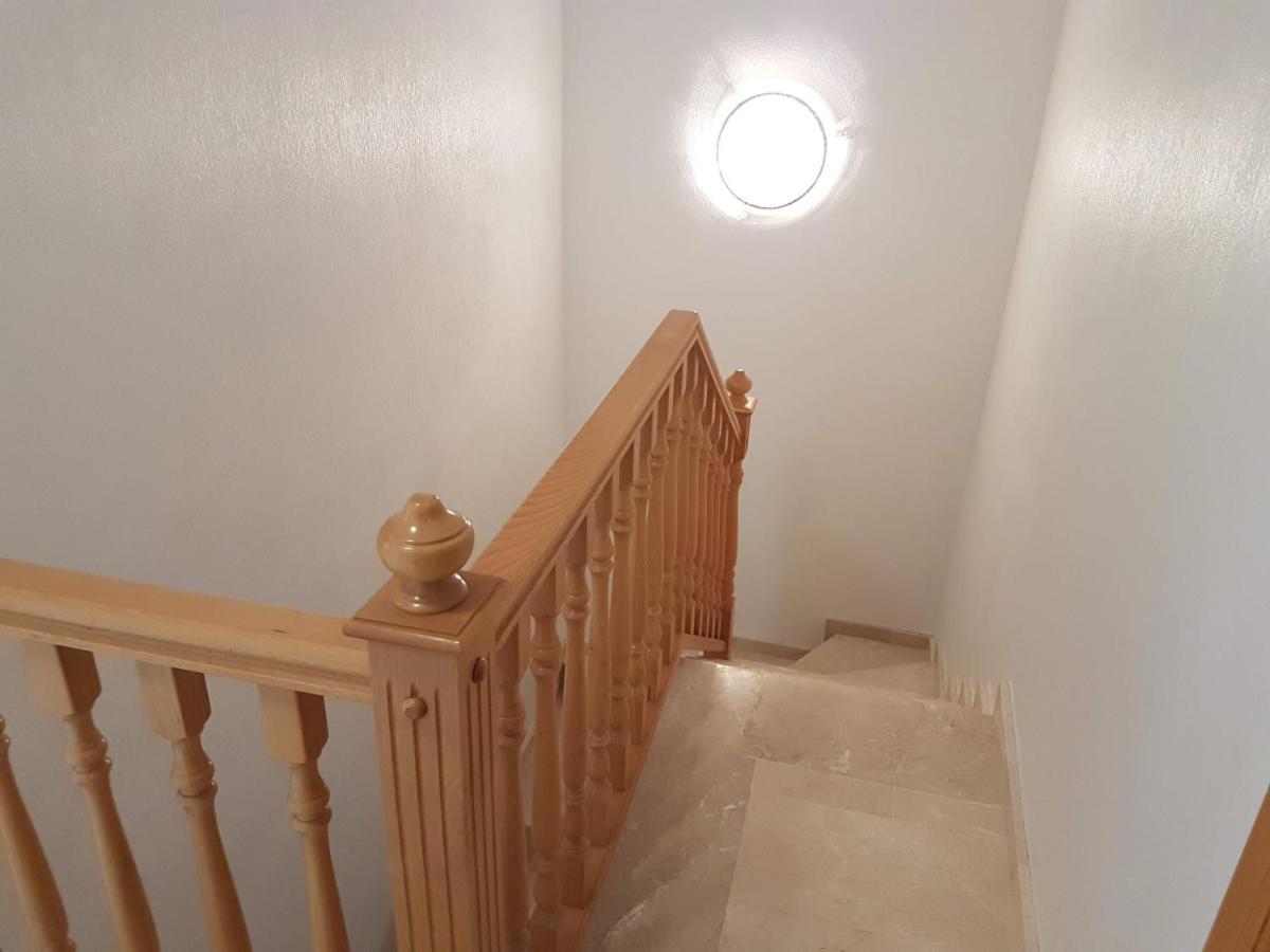 Townhouse Guardamar Lägenhet Guardamar del Segura Exteriör bild