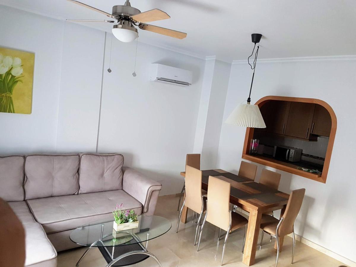 Townhouse Guardamar Lägenhet Guardamar del Segura Exteriör bild